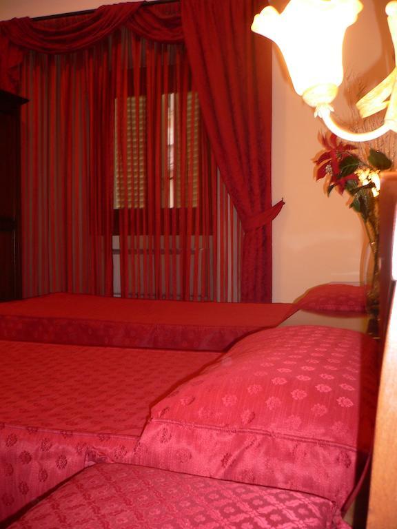 B&B City'S House روما الغرفة الصورة